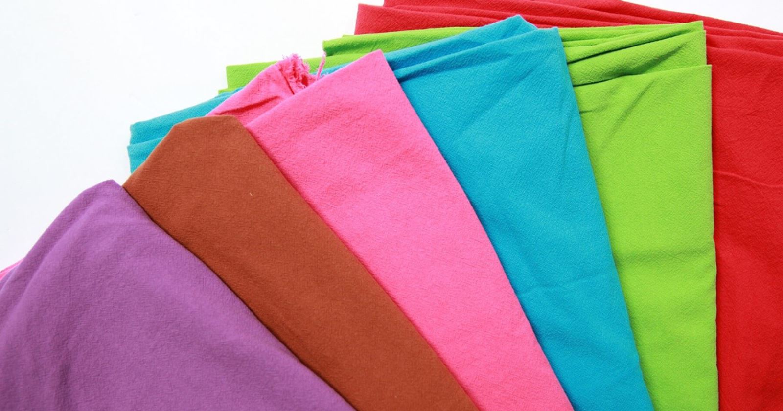 Gạo lựa chọn chất liệu vải cotton 100% để may đồng phục cho các bé mầm non