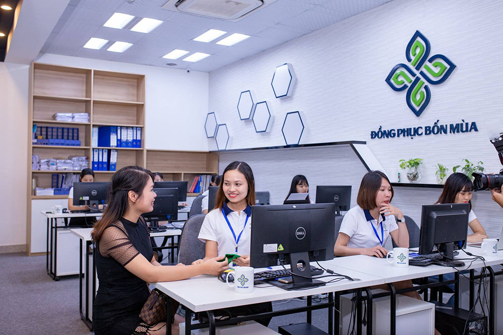 May áo thun đồng phục tại Hà Nội chuyên nghiệp ở xưởng Bốn Mùa