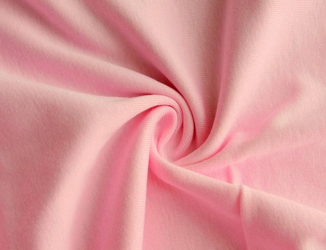 Vải thun cotton 65/35 có bề mặt mềm mịn, thẩm mỹ