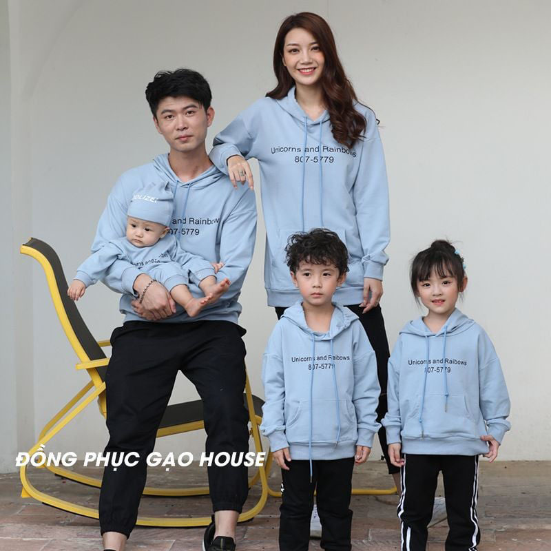 Áo đồng phục gia đình 5 người màu xanh
