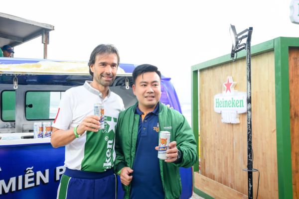 Đồng phục Heineken