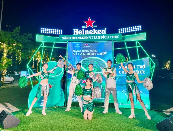 Đồng phục Heineken