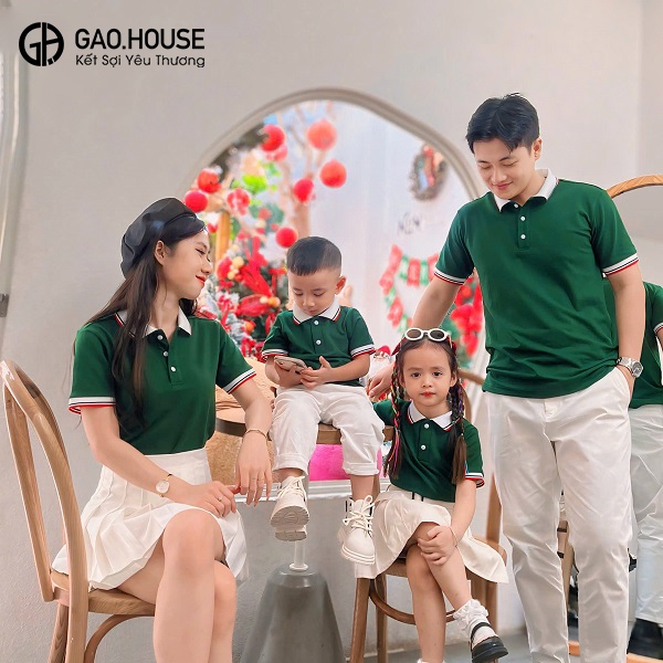 mẫu áo váy gia đình đi biển màu xanh lá cây