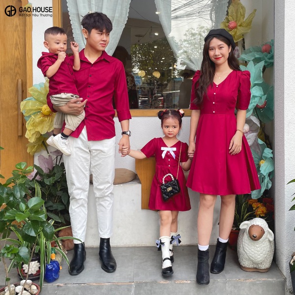 may áo sơ mi gia đình đi biển