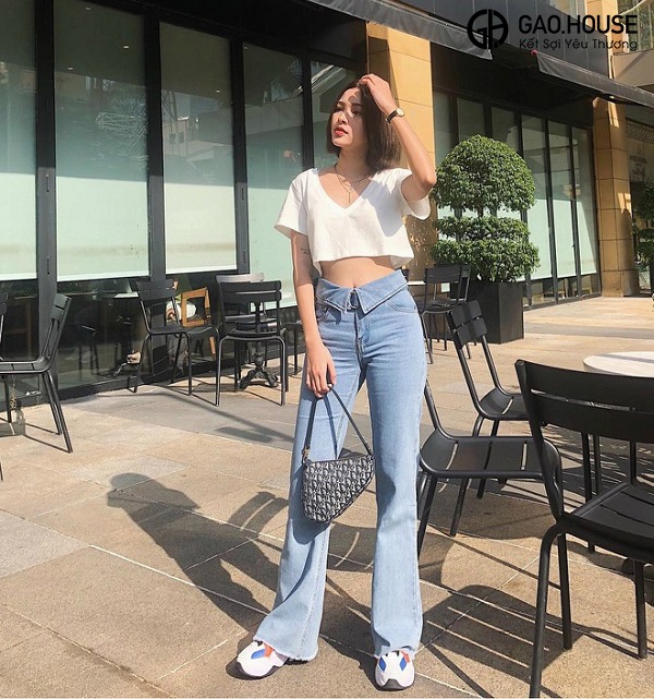 mặc gì đi biển để chụp hình đẹp