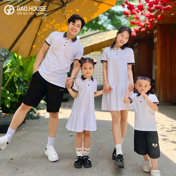may áo gia đình có cổ phối màu