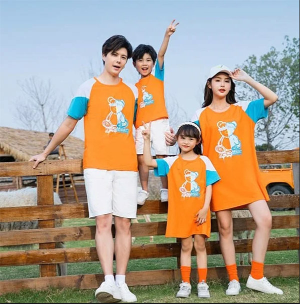 Áo phông đồng phục gia đình màu cam