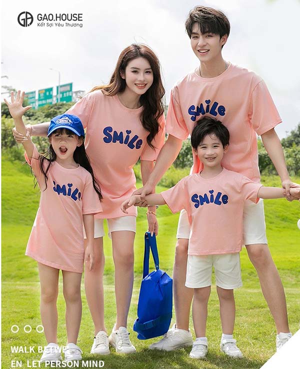 Áo gia đình màu hồng phấn Smile