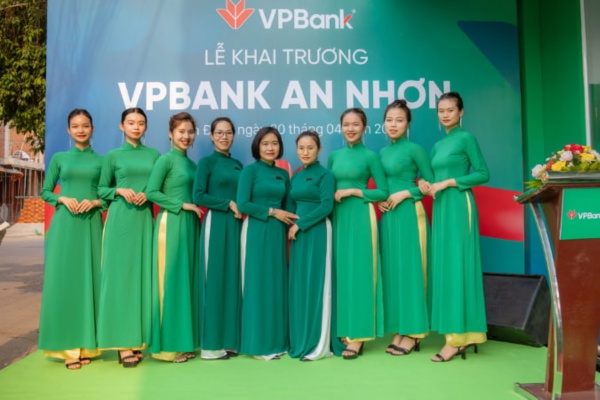 áo dài đồng phục vpbank