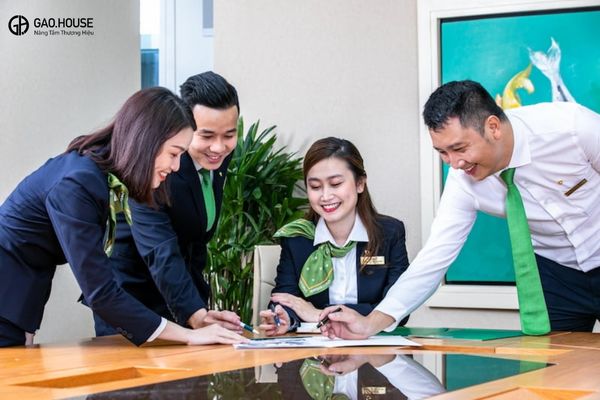 Đồng phục Vietcombank