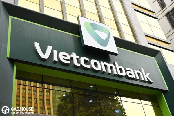 Đồng phục Vietcombank