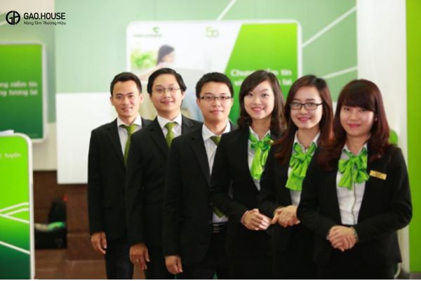 Đồng phục Vietcombank