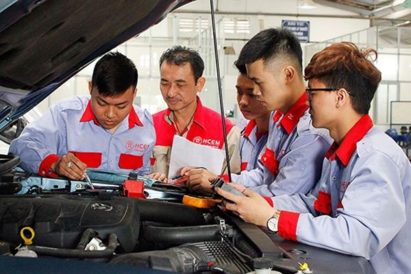 Đồng phục Toyota