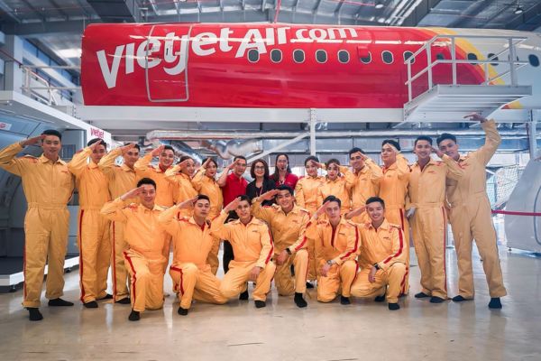 Đồng phục Vietjet Air