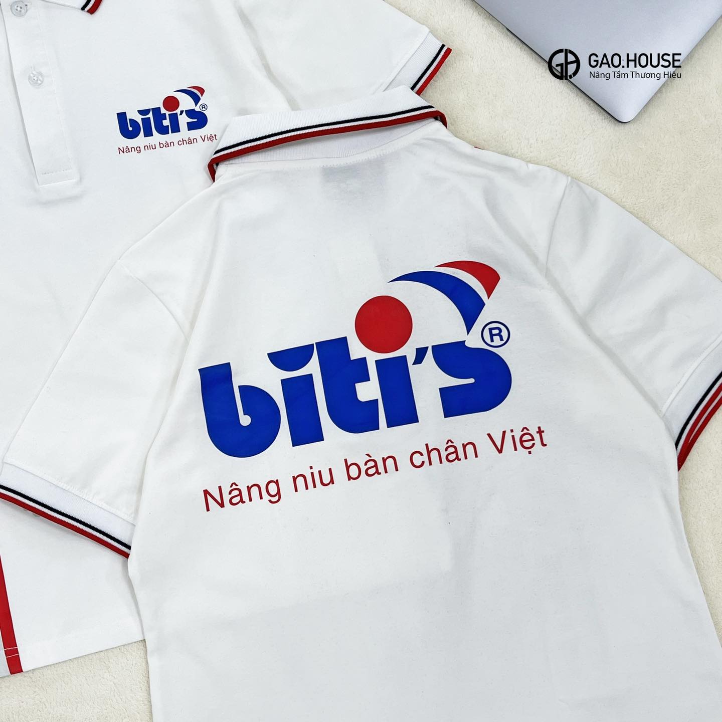 in pet áo đồng phục gia đình có cổ 
