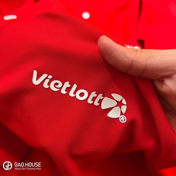 vải lacoste may đồng phục gia đình đi biển