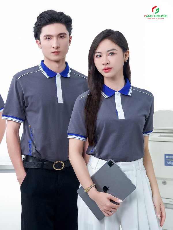 Áo Đồng Phục Màu Xanh Phối Bo Cổ Trắng