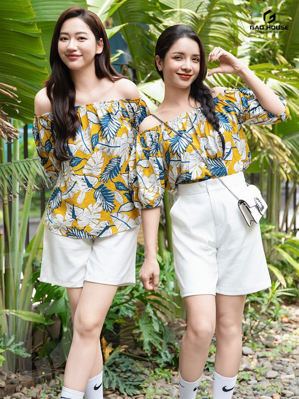 Áo Nhóm Trễ Vai Họa Tiết Lá Cây
