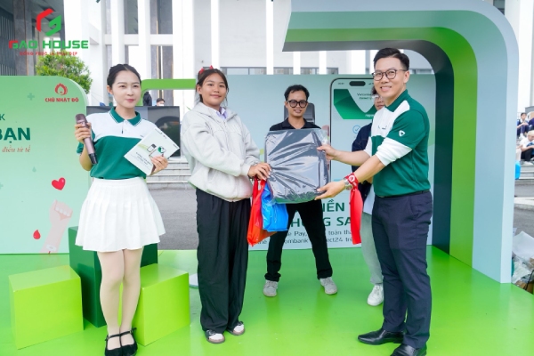 áo polo đồng phục ngân hàng Vietcombank