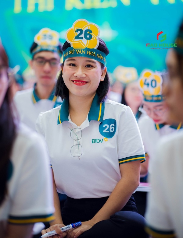 đồng phục ngân hàng BIDV
