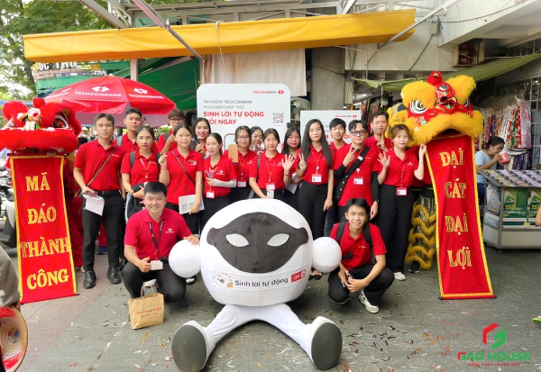 Đồng phục nữ Techcombank