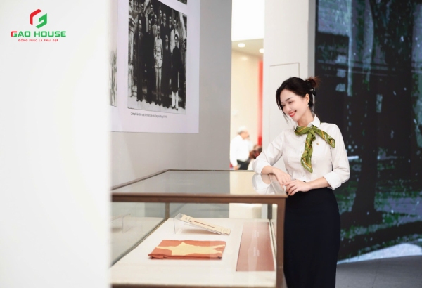 đồng phục Vietcombank