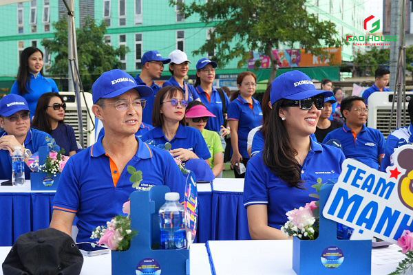 Đồng phục Eximbank