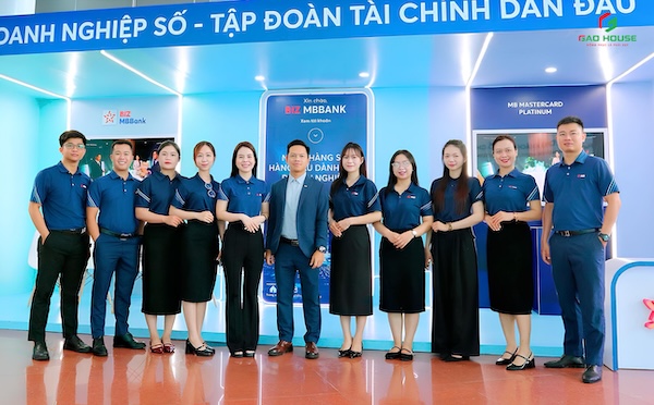 Đồng phục MBBank