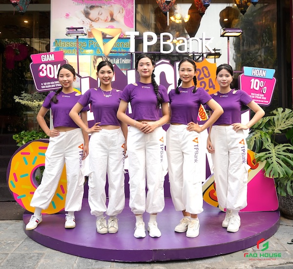 Đồng phục team building TPBank