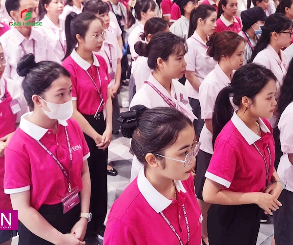 Đồng phục thu ngân Aeon