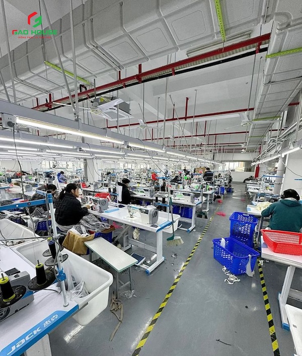 Xưởng may đồng phục Gạo House uy tín